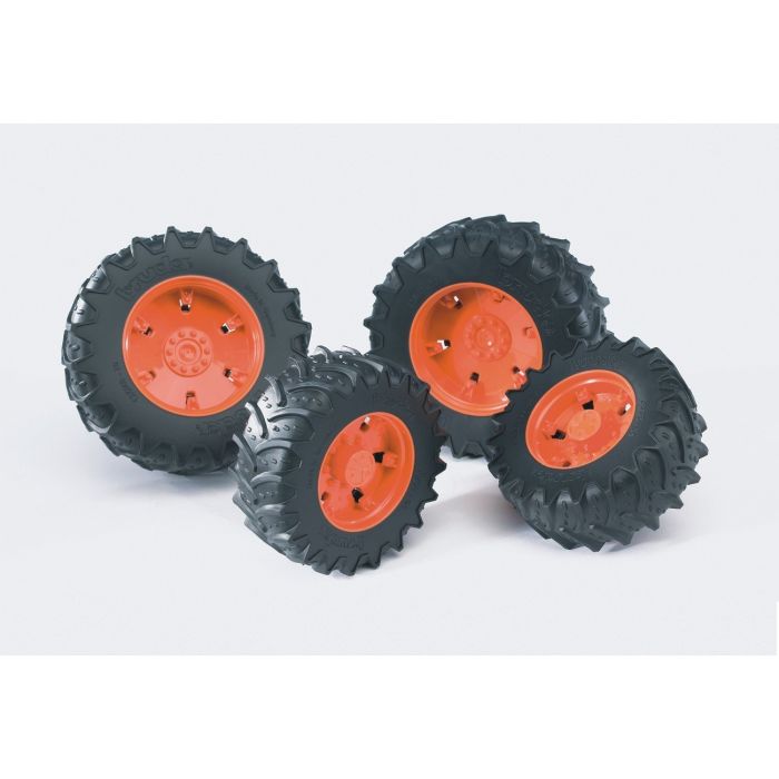 Bruder Twin Tyres with Orange Rims (3312) Bruder Twin Tyres with Orange Rims (3312)