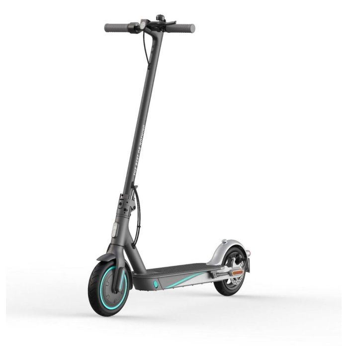 Xiaomi Mi Electric Scooter Pro 2 Mercedes AMG Petronas F1 Team Edition Xiaomi Mi Electric Scooter Pro 2 Mercedes AMG Petronas F1 Team Edition