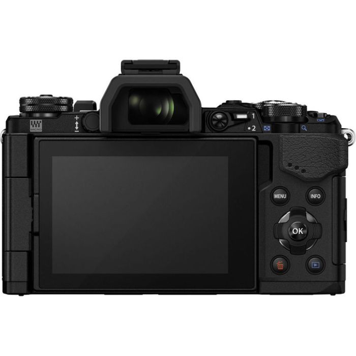 Olympus OM-D E-M5 Mark II + 12-100mm PRO Black