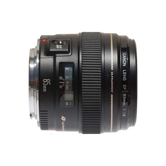 Canon EF 85mm f/1.8 USM Canon EF 85mm f/1.8 USM