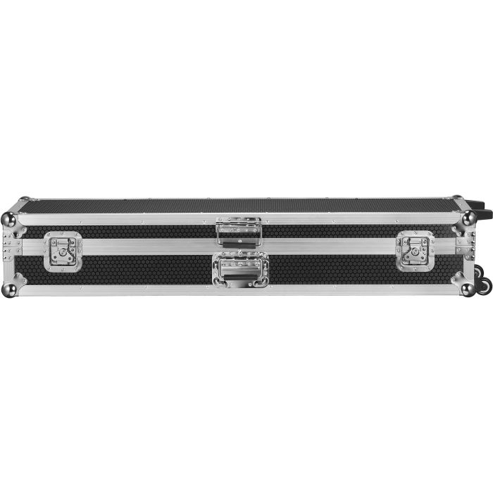 573633