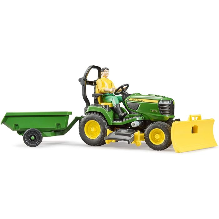 Bruder bworld John Deere lawn tractor with trailer (62104) Bruder bworld John Deere lawn tractor with trailer (62104)