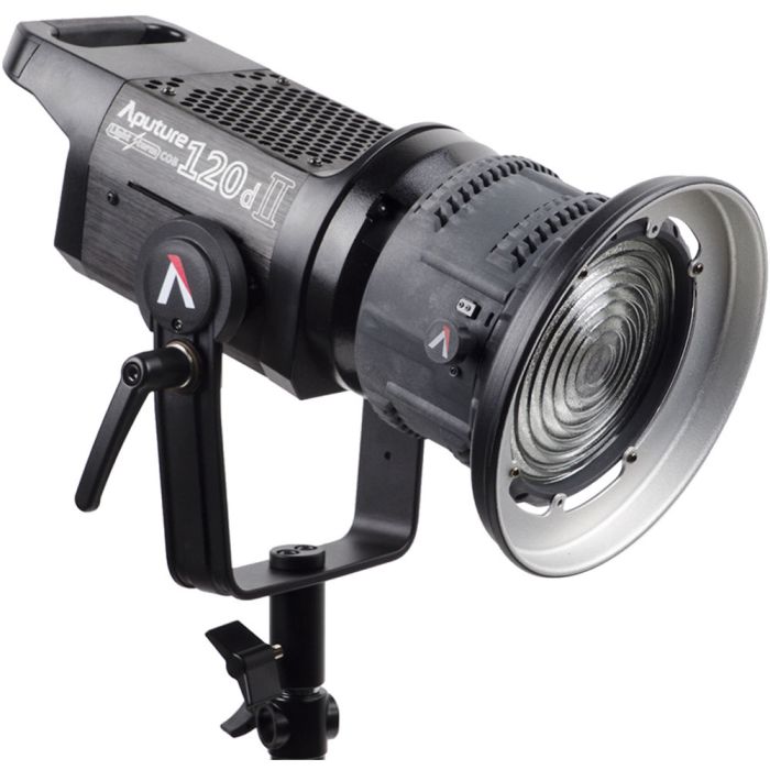 Aputure LS C120D II V-mount