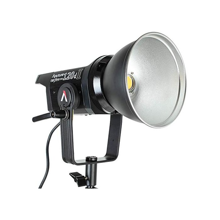 Aputure Light Storm C120D II V-mount Aputure Light Storm C120D II V-mount