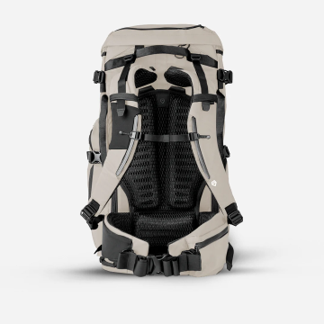 WANDRD Fernweh Backpacking Bag S/M Gobi Tan