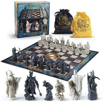 The Noble Collection France The Lord of the Rings - Chess Set: Battle for Middle-Earth (EN)