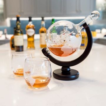 Globe Decanter with Glasses Set 75017